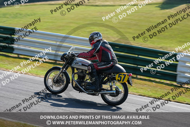 cadwell park;cadwell park photographs;cadwell trackday photographs;enduro digital images;event digital images;eventdigitalimages;peter wileman photography;racing digital images;trackday digital images;trackday photos